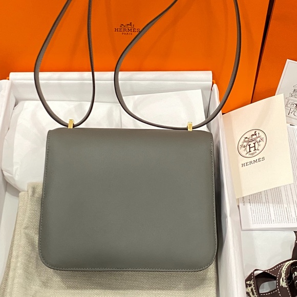 2023 Hermès CONSTANCE 18 MINI MIRROR GREY GRIS MEYER VEAU SWIFT LEATHER BAG GHW - Picture 5 of 16